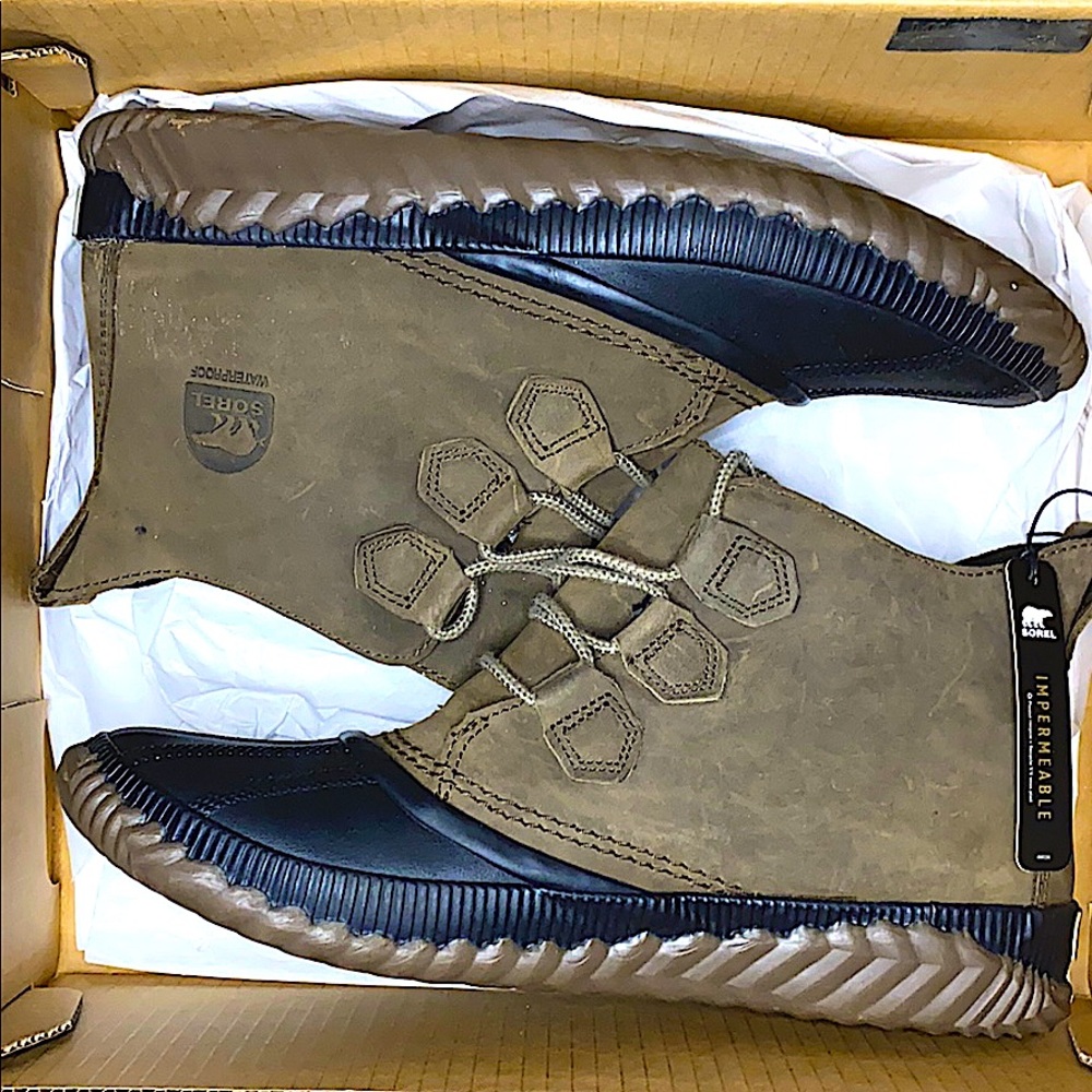 NWT🌈 Sorel OUT ‘N ABOUT PLUS 💦
